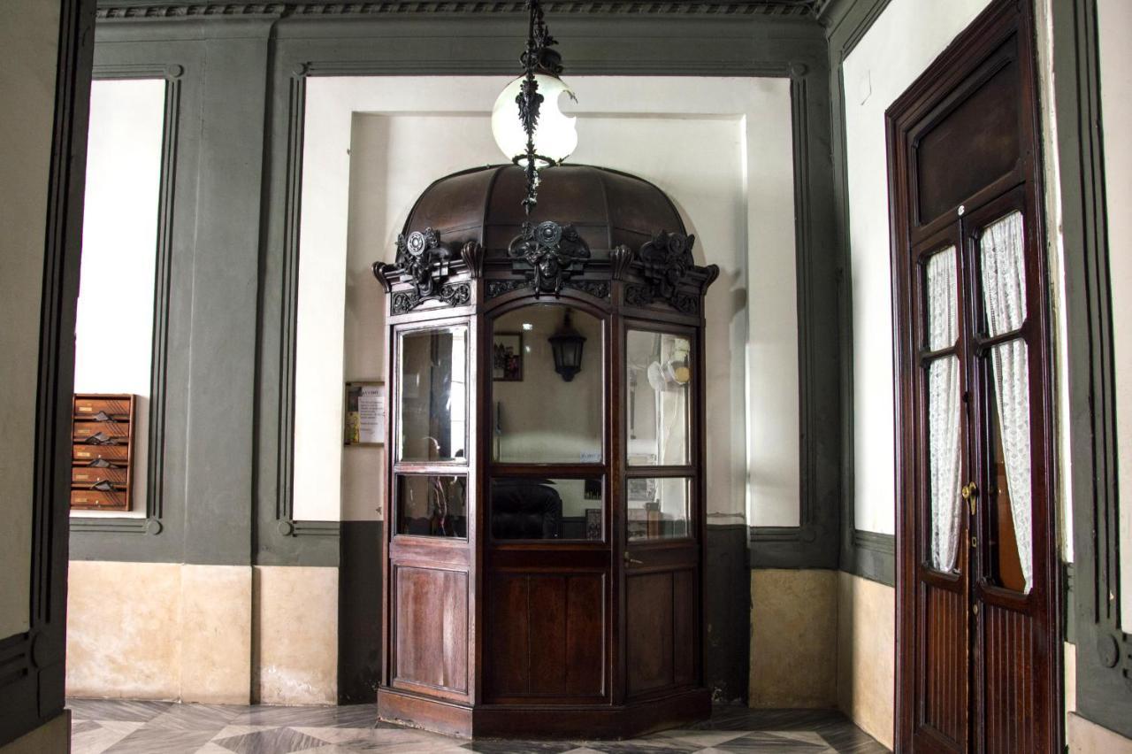 B&B La Rosa Dei Venti Naples Exterior photo